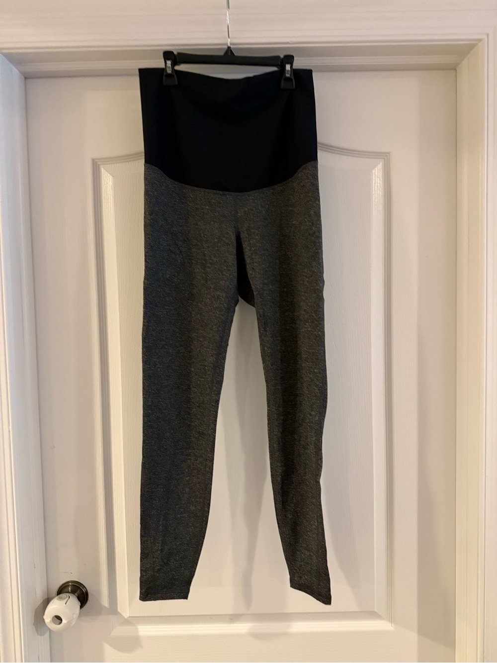 Old Navy - Maternity Active Cozecore High-Rise Leggings Go-Dry - Size Small